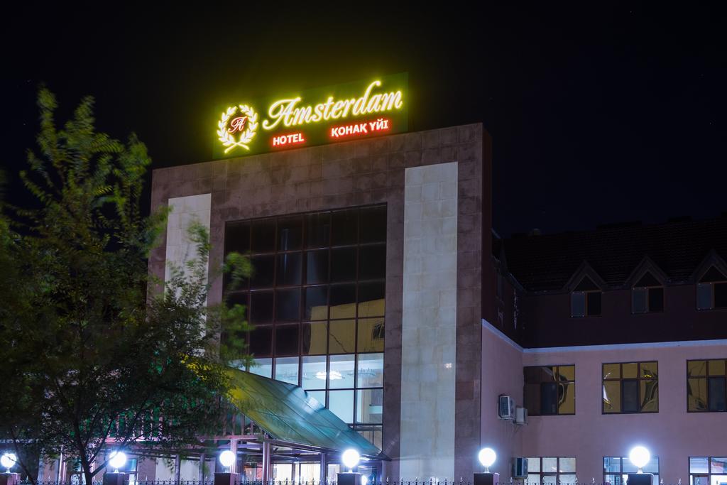 Amsterdam Hotel Aktobe Exterior photo